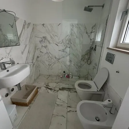 Luxury Panoramic In Appartement Otrante